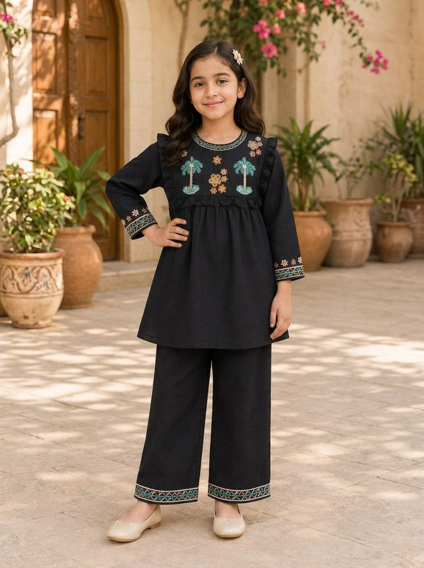 Mehr-e-Siyaah – Black Embroidered Girls’ 2-Piece Set